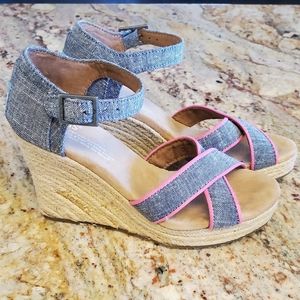 TOMS Women's Espadrille Navy Wedges 5.5